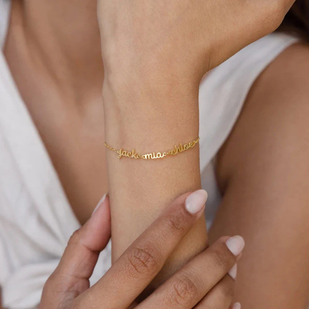 Luxury Personalized Linked Names Bracelet